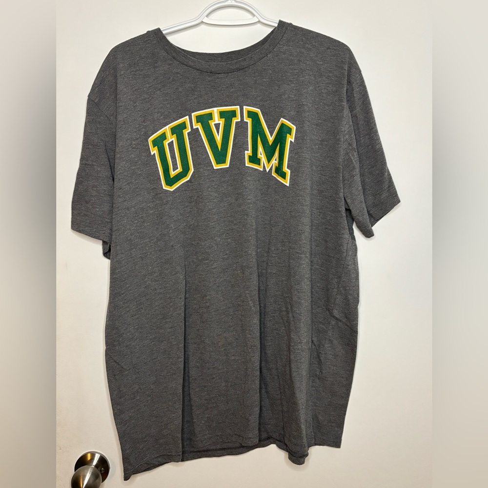 UVM Men’s Short-Sleeve Tee with Green & Yellow Logo - Size 2X